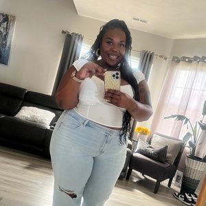 Meet your Posher, Patrina